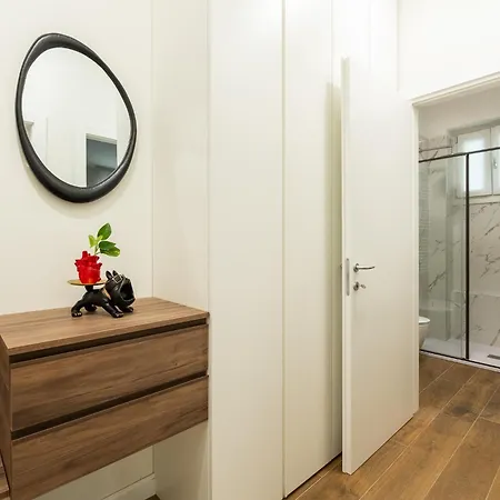 Apartment Via Savona - Design District